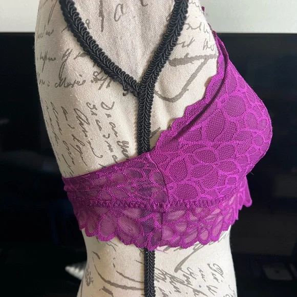 Victoria's Secret Purple Lace Wireless Bra - Picture 3 of 6
